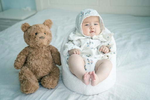 朝阳宝宝多大可以喝纯牛奶